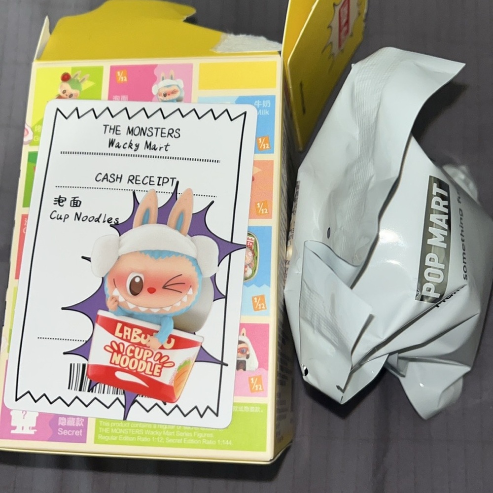 Pop Mart Labubu The Monsters Wacky Mart Series Cup Noodles Figure - Picture 2 of 7